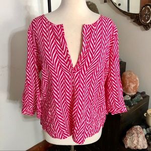 Stylus XL PINK Deep V-neck 1/4 Sleeve Top GUC